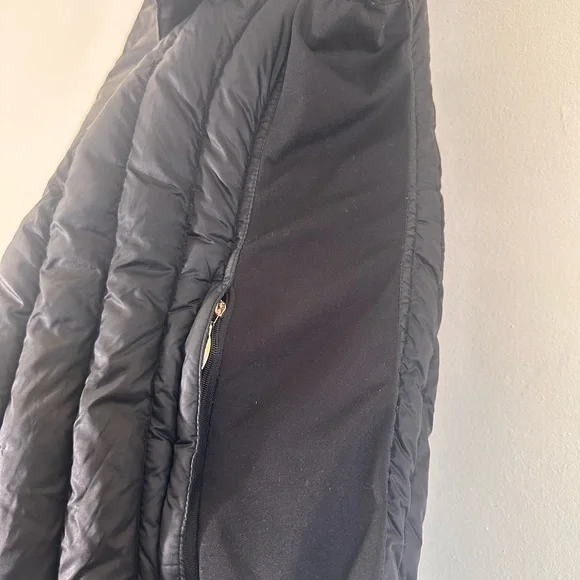 Calvin Klein performance premium down full zip light weight black vest size M - Picture 13 of 14